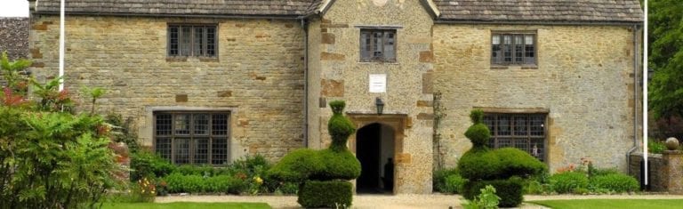 exterior of Sulgrave Manor